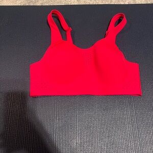 Victoria’s Secret Featherweight Max Sports Bra 34B